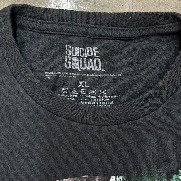 Official DC Comics Suicide Squad T Shirt Great Condition - Picture 2 of 2